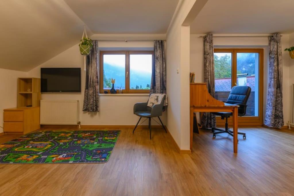 Family Apartment Bad Goisern Εξωτερικό φωτογραφία