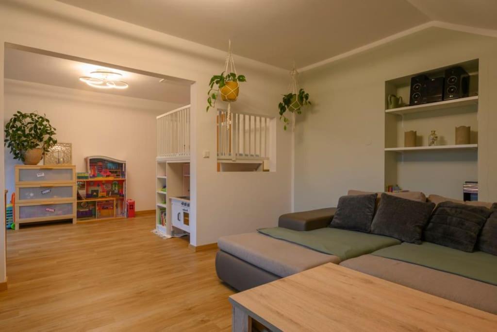 Family Apartment Bad Goisern Εξωτερικό φωτογραφία